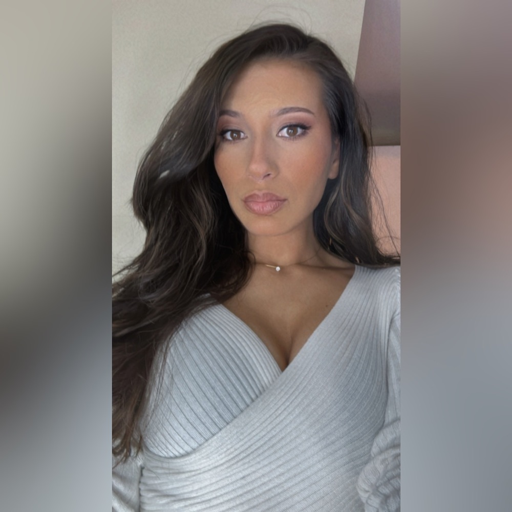 Meet your Posher, Julianna